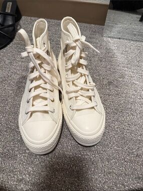 Converse Lace-Up High-Top Boots - Cream